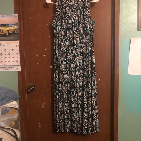 EUC ILE New York MIDI Dress 10 - Picture 5 of 5